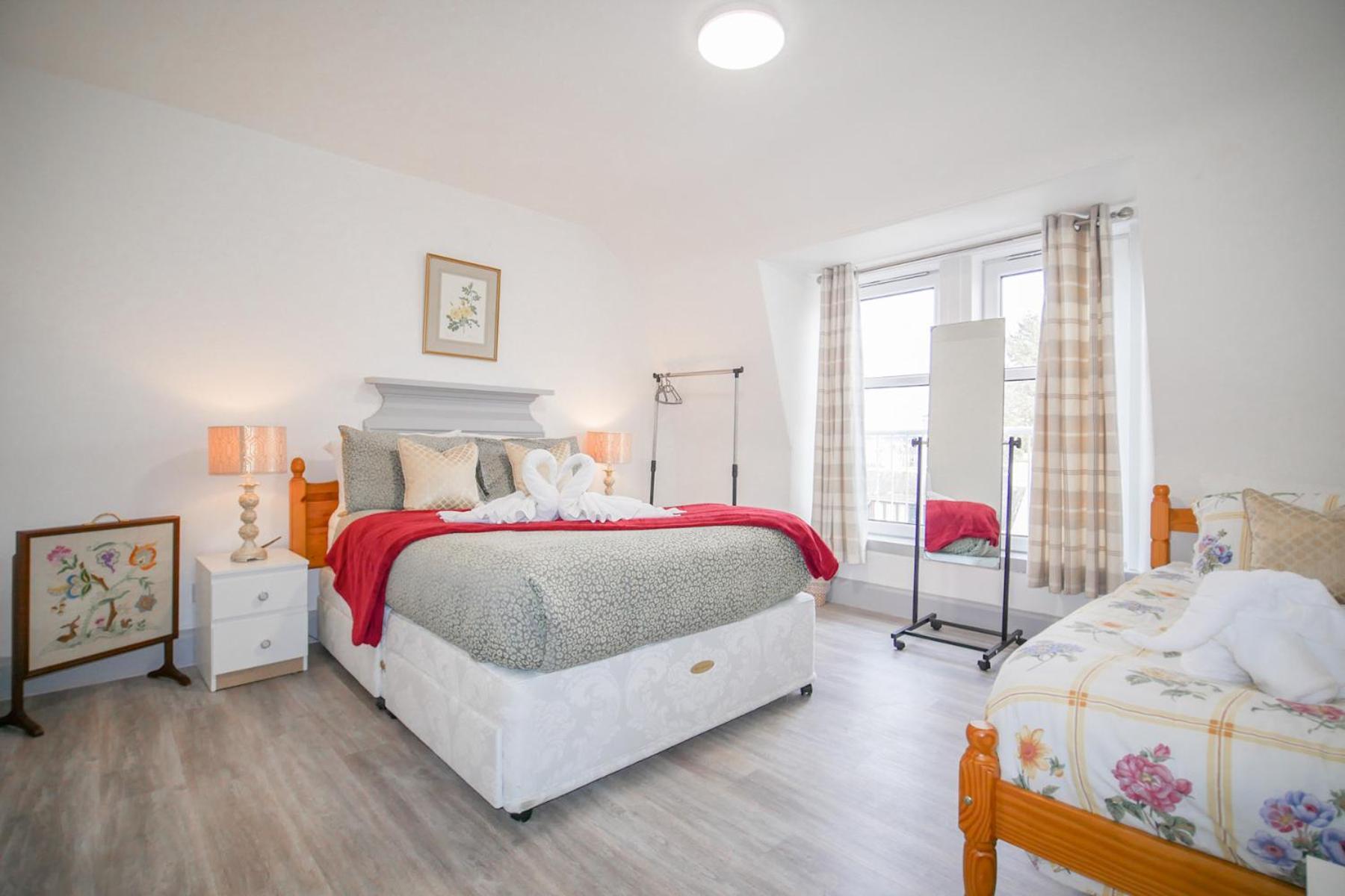 Telford Rd 5 Bedroom House อินเวอร์เนส ภายนอก รูปภาพ